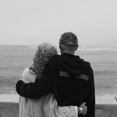 Conoce a Mirella y Ernesto